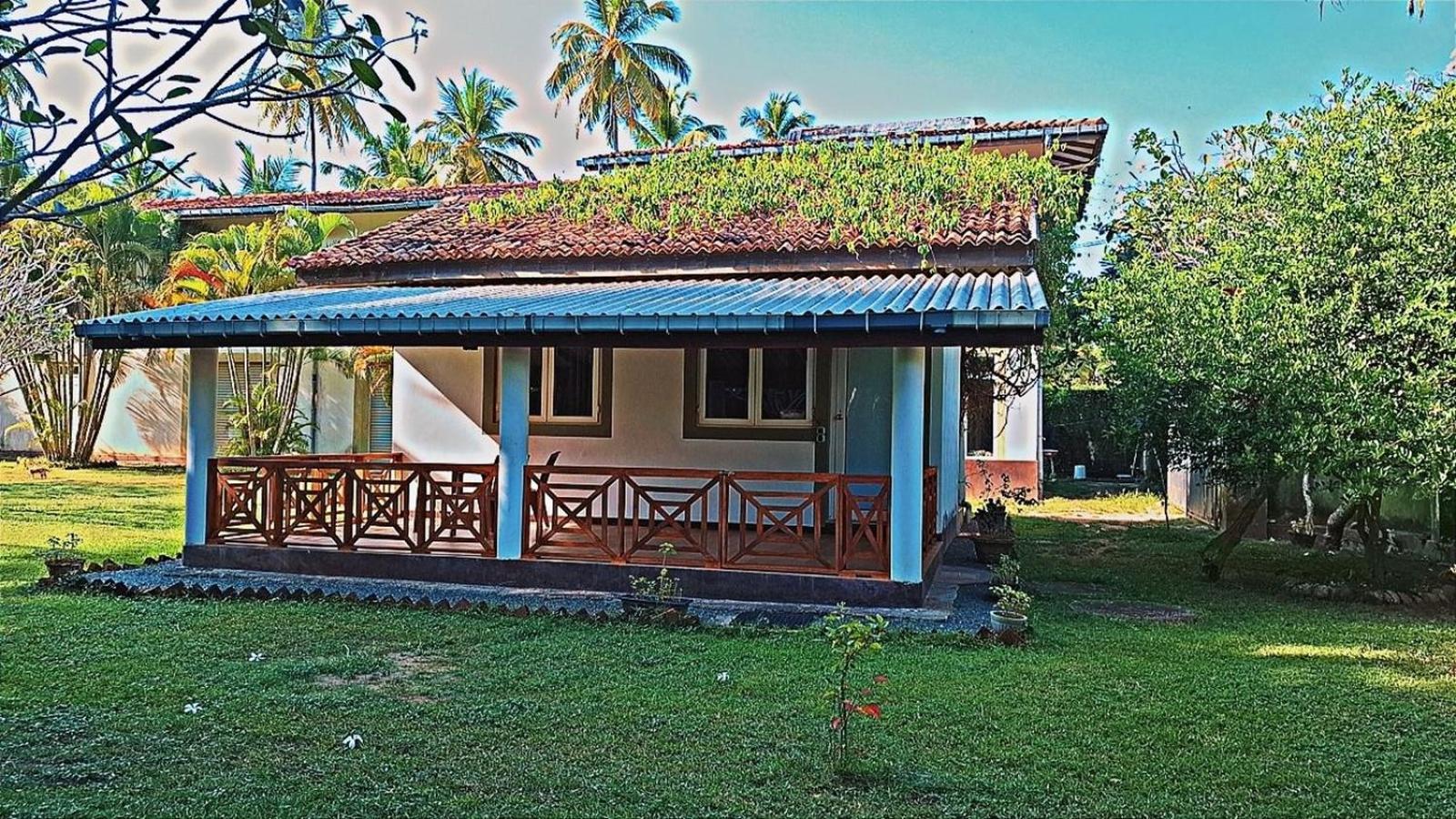 Raja Beach Hotel Balapitiya Luaran gambar